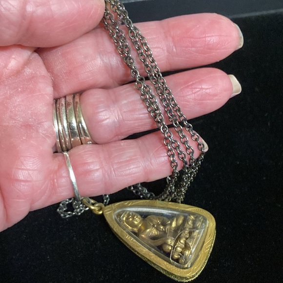 Brass Holy sitting buddy Thai Amulet with black chain - Picture 7 of 9
